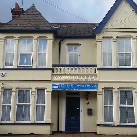 Southend Guest House - Close To Beach, Train Station & Southend Airport Extérieur photo