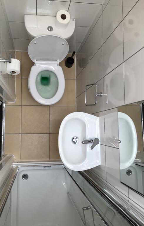 Southend Guest House - Close To Beach, Train Station & Southend Airport Chambre photo